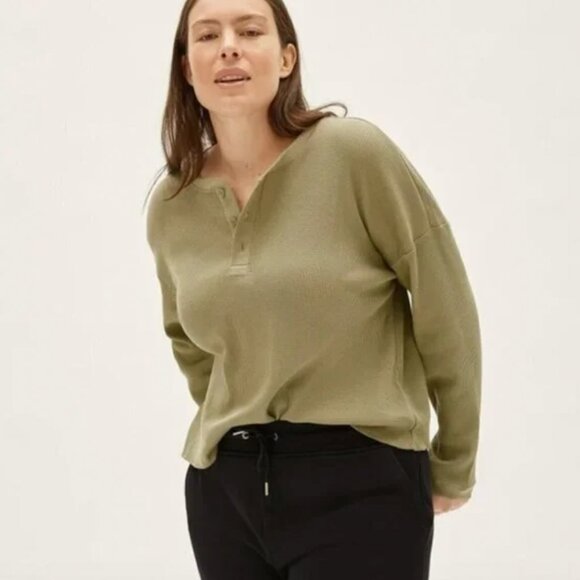 Everlane Green Henley - NWT - Picture 4 of 4